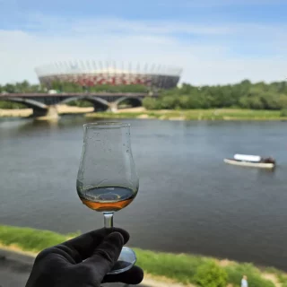 Festiwal Whisky & Friends (M&P) widok na Stadion Narodowy i Wisłę
